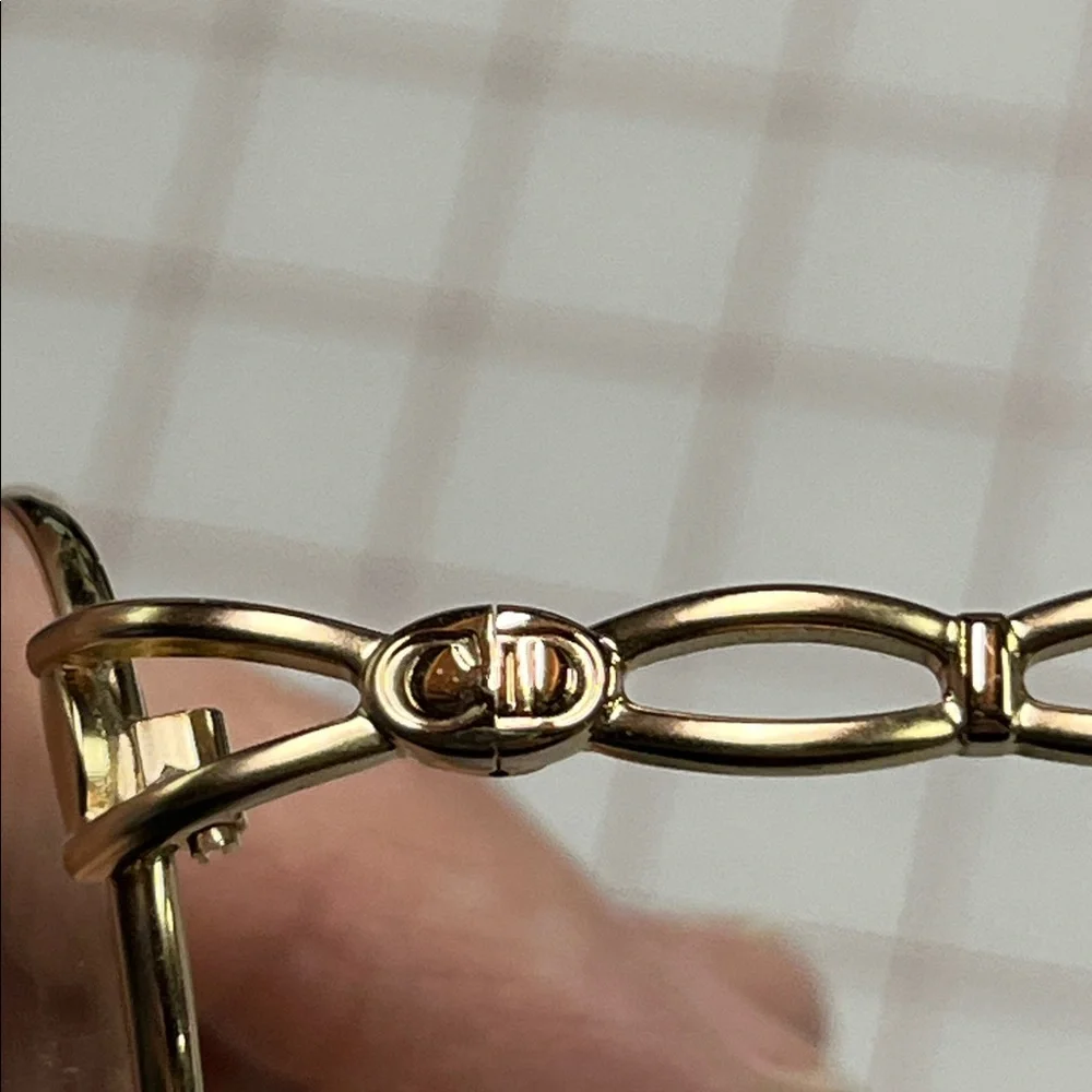 CHRISTIAN DIOR Vintage NWOT Classic Gold/Tortoise 52-18-135 Chain Eyeglass Frame